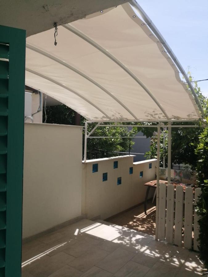 Willa Petite House Starigrad Paklenica Zewnętrze zdjęcie
